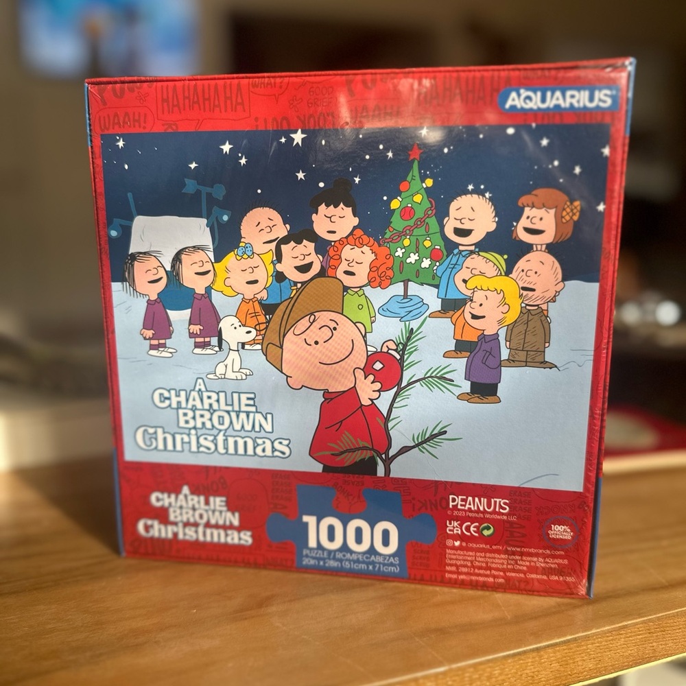 Aquarius Charlie Brown Christmas Puzzle new, unopened